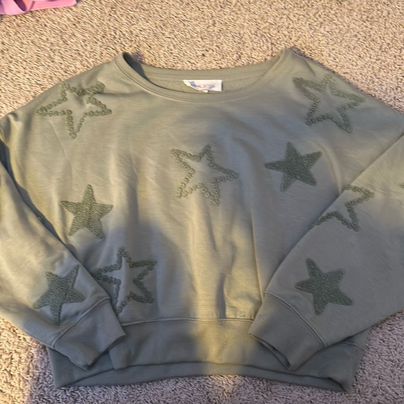 GREEN STAR CREWNECK - Picture 1 of 3